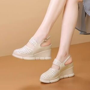 women shoes Heels